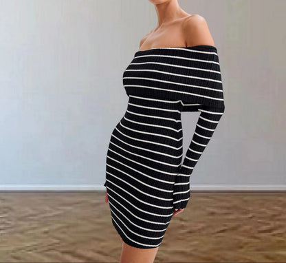 Robe en tricot à épaules dénudées pour femmes avec manches longues et motif rayé Chic und Stil
