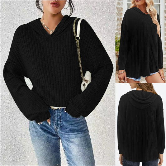 Pull décontracté pour femmes avec design en rib côtelé texturé et col à capuche confortable Chic und Stil