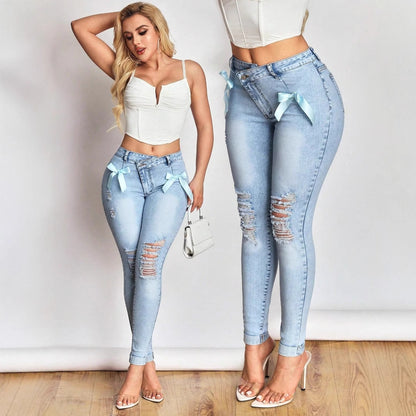 Dames Destroyed Skinny Jeans avec des nœuds fantaisistes Chic und Stil