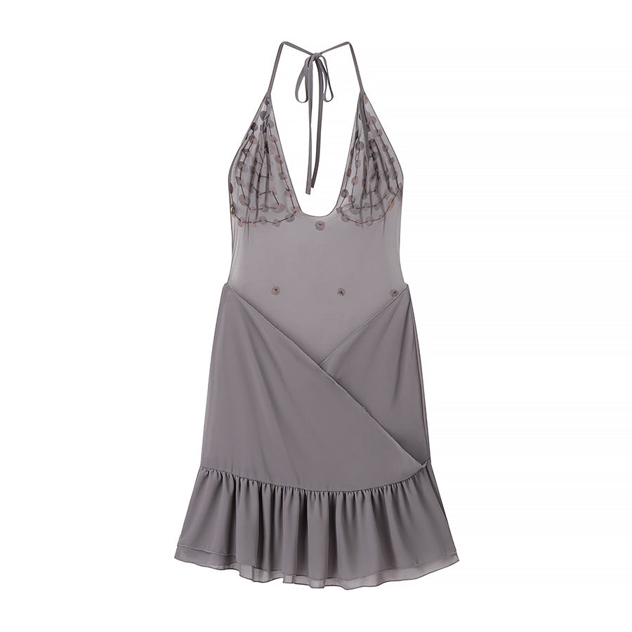 Robe d'été pour femmes avec des sequins scintillants et un ourlet volumineux Chic und Stil