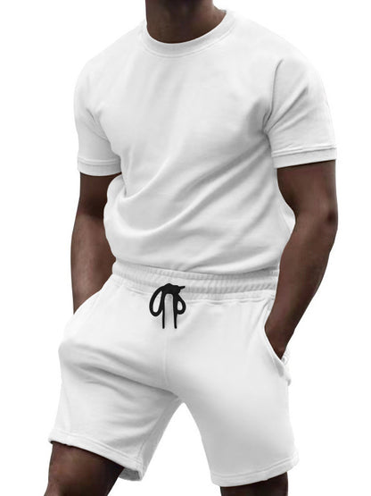 Casual sports set for men with high-quality crew neck and elastic waist Chic und Stil