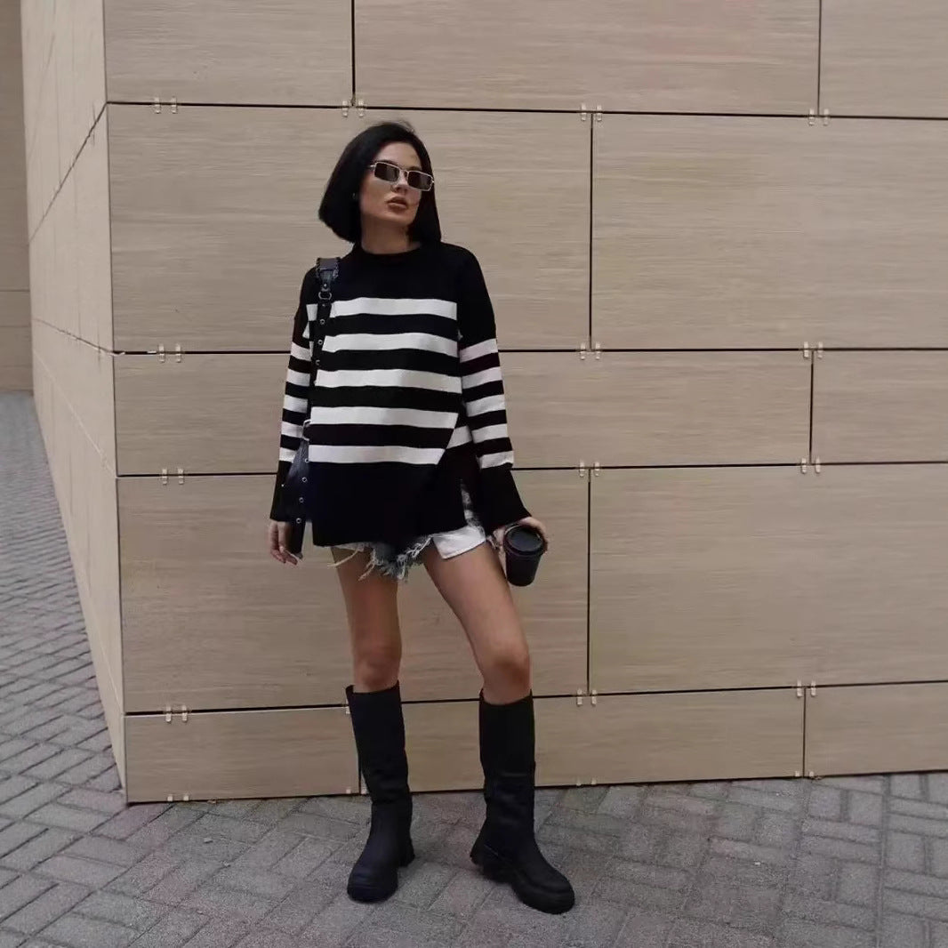 Pull en tricot oversized pour femmes avec un motif rayé tendance et une texture côtelée riche en détails Chic und Stil