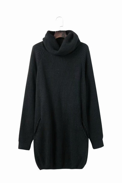 Robe en tricot pour femmes avec grand col Chic und Stil