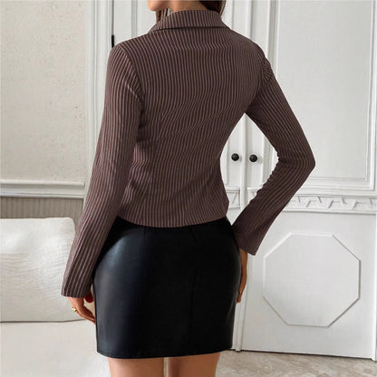 Chemisier rayé pour femmes avec une coupe cintrée et un tissu durable Chic und Stil