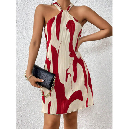 Robe courte mode pour femmes avec un design de dos nu raffiné Chic und Stil