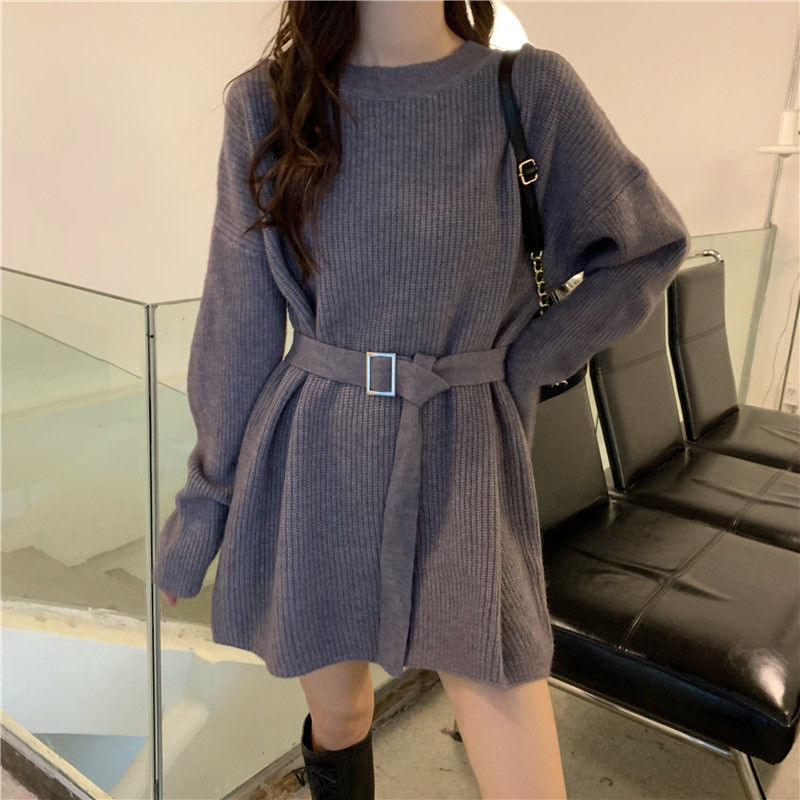 Robe en tricot pour femmes avec ceinture ajustée et motif côtelé moderne Chic und Stil