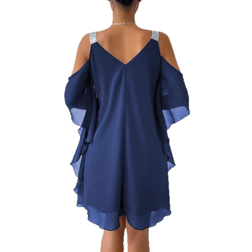 Robe décalée à col en V à épaules dénudées Chic und Stil