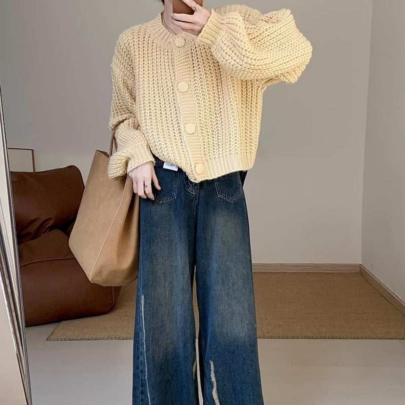 Dames gros tricot cardigan avec gros boutons et coupe décontractée Chic und Stil