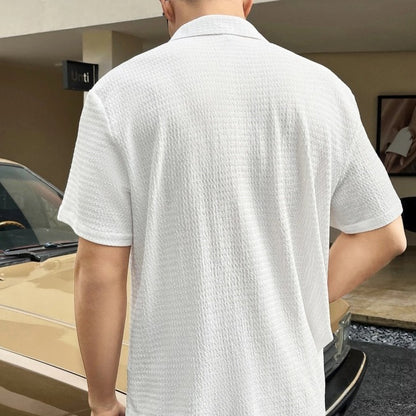 Chemise à manches courtes décontractée pour hommes avec tissu texturé Chic und Stil