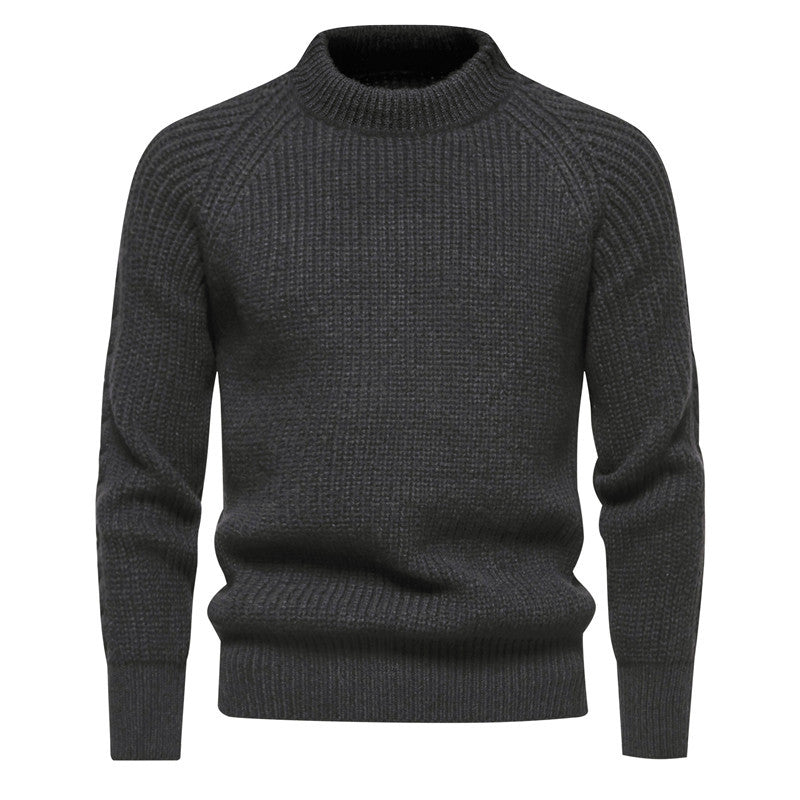 Men's chunky knit sweater with high collar and timeless design Chic und Stil