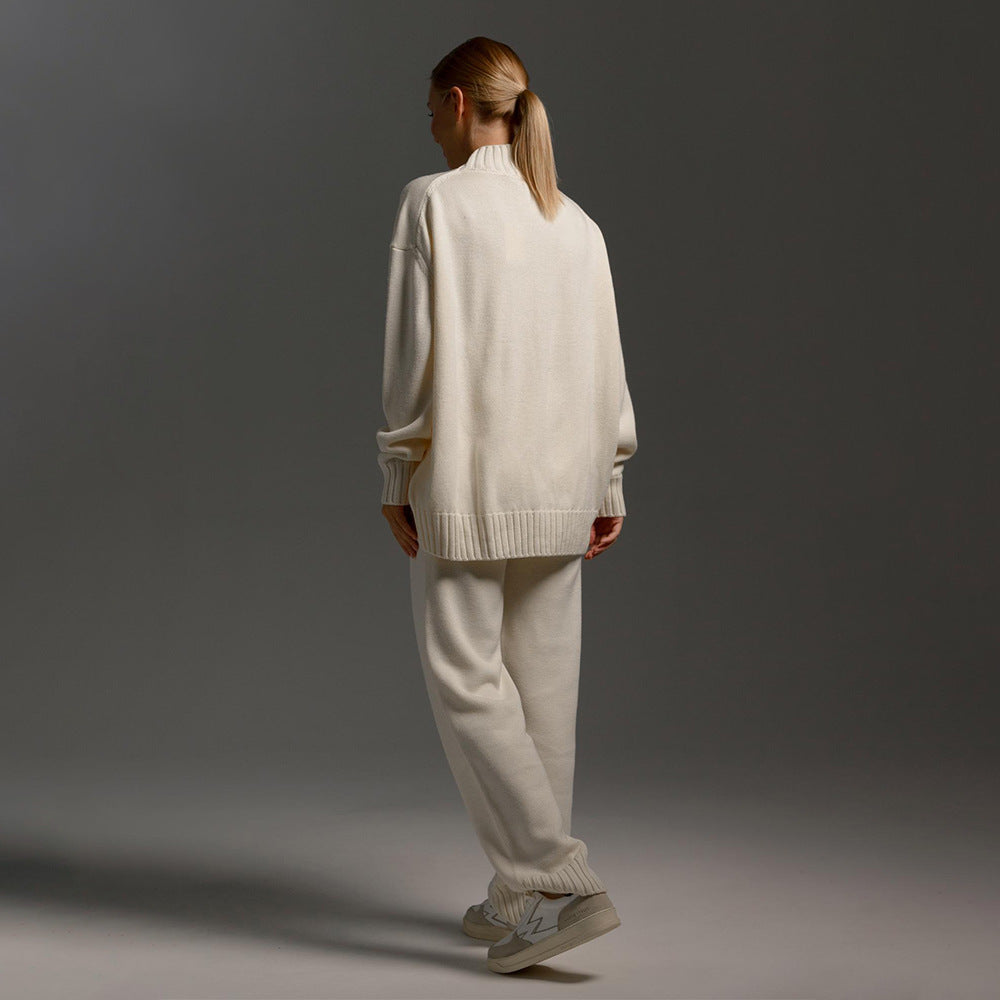 Women’s short sleeve sweater set and casual pants