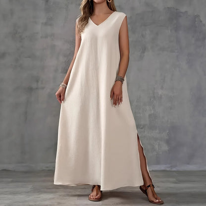 Robe maxi femme avec un élégant décolleté en V et des fentes latérales Chic und Stil
