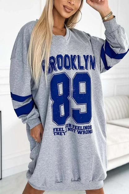 Robe de sport décontractée oversize pour femmes avec décolleté en V et manches contrastées Chic und Stil