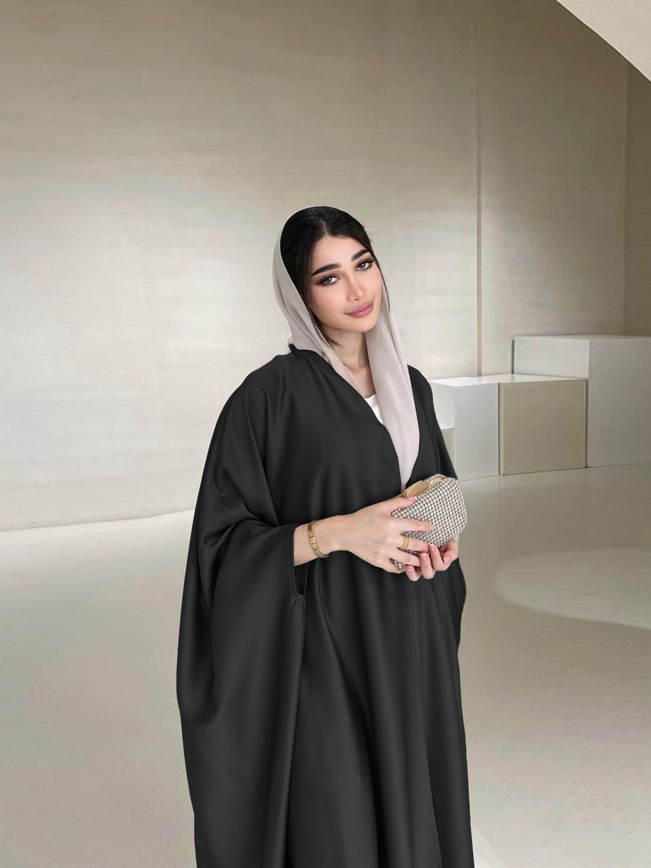 Robe Abaya élégante pour femmes en matériau doux et coupe généreuse Chic und Stil