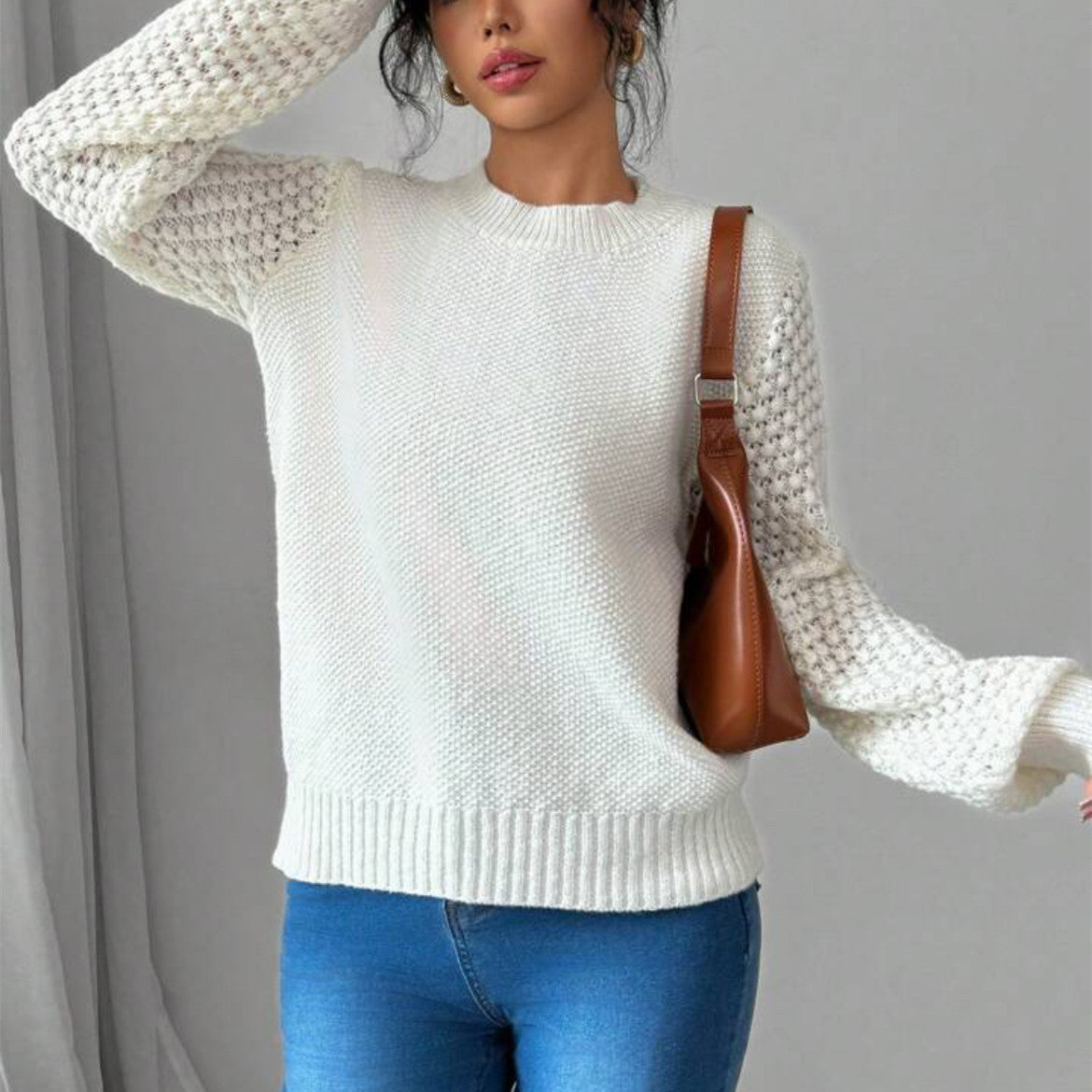 Pull féminin à la mode avec des détails en tricot raffinés Chic und Stil