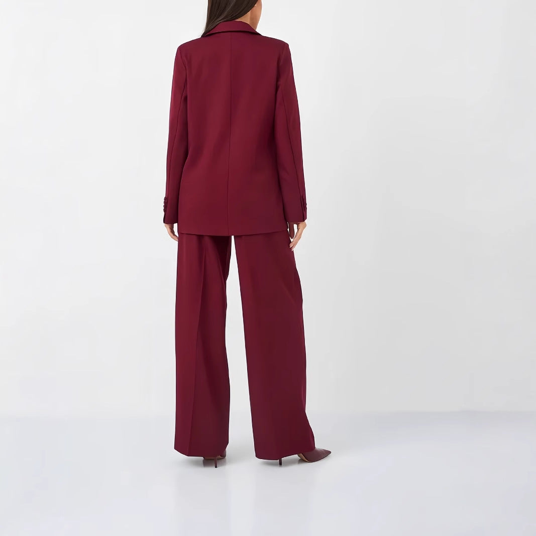 Dames Ensemble de tailleur élégant et cintré avec décolleté plongeant Chic und Stil