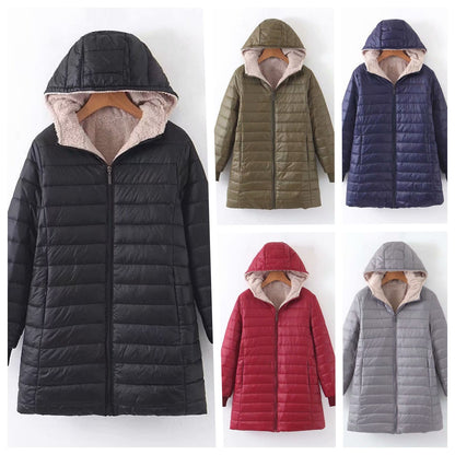 Dame doudoune avec doublure en teddy doux et capuche pratique Chic und Still