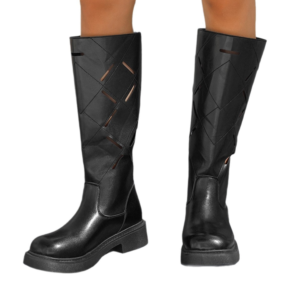 Bottes pour femmes avec une coupe décorative et une semelle en caoutchouc confortable Chic und Stil