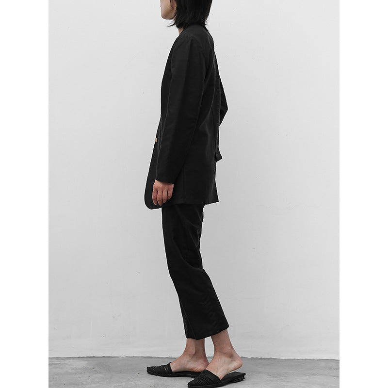 Chic and Style fitted open blazer set and short pants for women