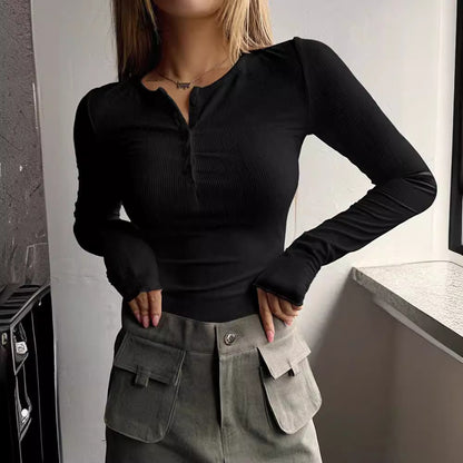 Chemisier long à manches longues flatteur pour femmes avec patte de boutonnage Chic und Stil