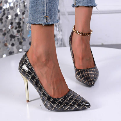 Dames Élégantes Escarpins à Talons Hauts avec Design de Crocodile Brillant et Talon Marquant Chic und Stil