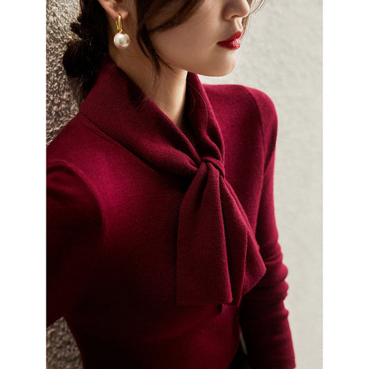 Pull élégant à col cravate pour femme Chic und Stil
