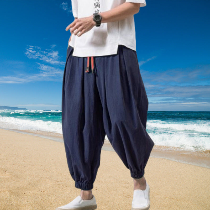 Casual pants for men with an elastic waistband and practical pockets Chic and Style