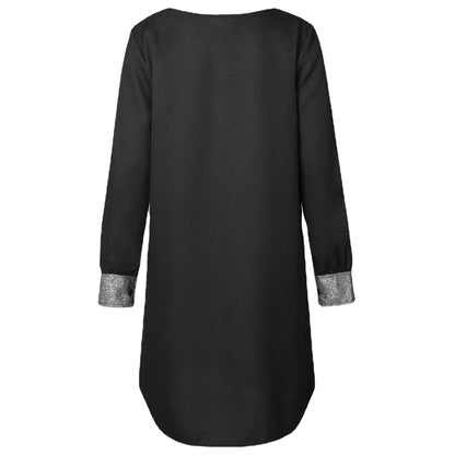 Robe élégante pour femmes avec décolleté en V brillant et détails innovants sur les bretelles Chic und Still