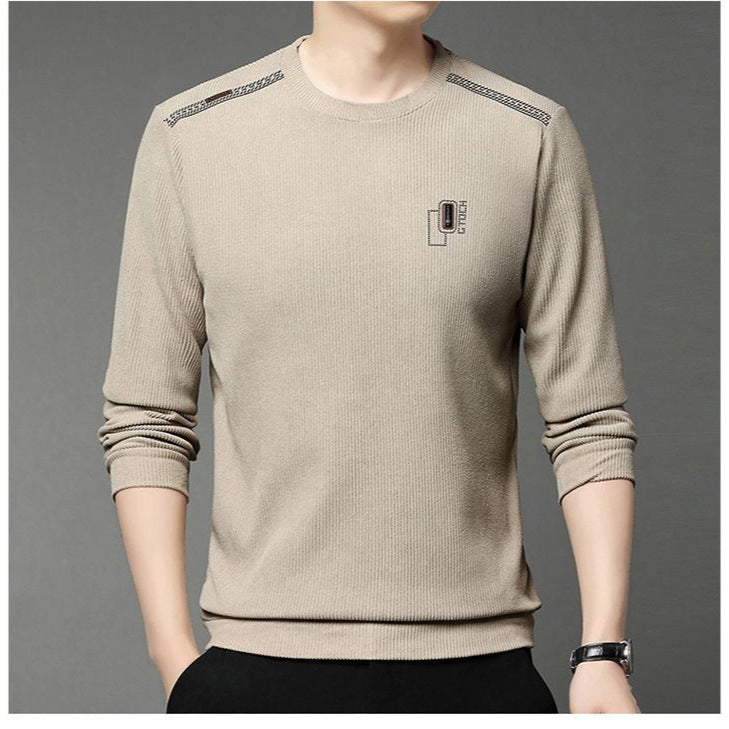 Modern pullover for men with round neck, featuring ribbed structure and stylish contrasting collar Chic and Style