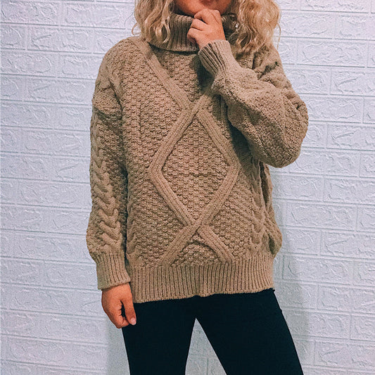 Pull en grosse maille pour femme avec un motif de torsade à la mode et un grand col Chic und Stil