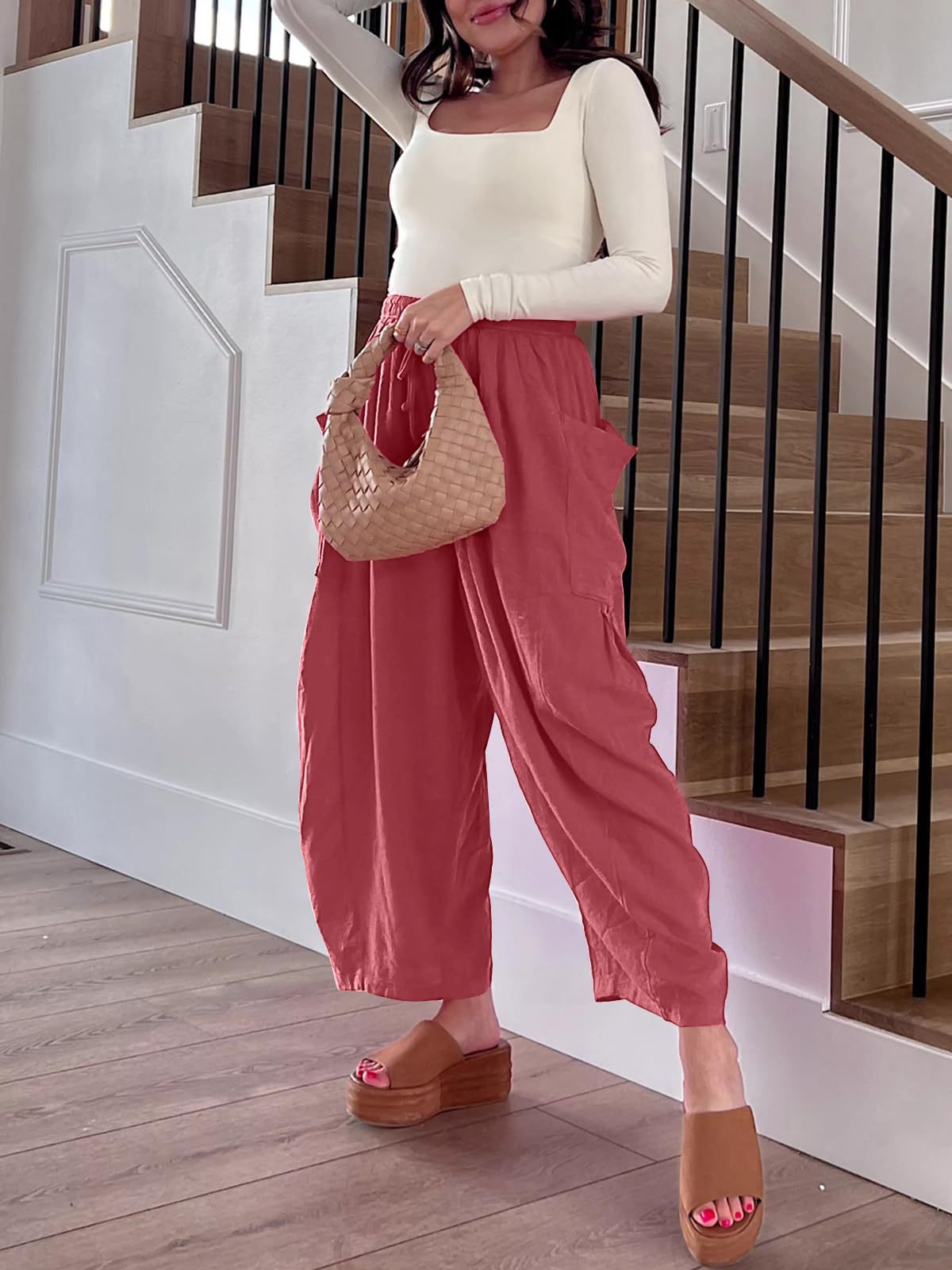 Comfortable linen pants for ladies with practical side pockets Chic and Style