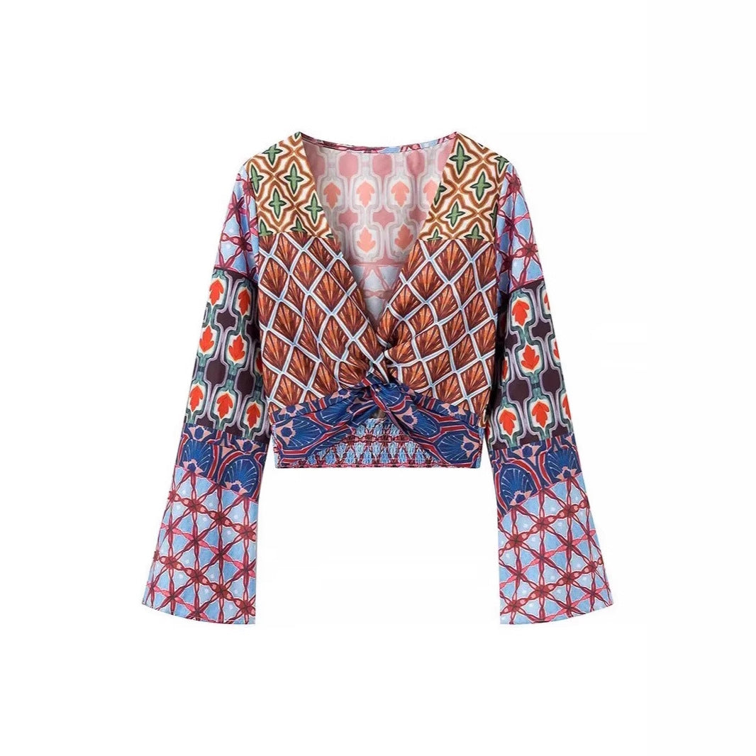 Wide printed pants for women with elastic waist and trendy design Chic und Stil