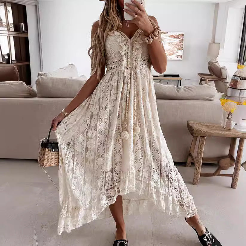 Robe maxi femme avec un motif en dentelle délicat et des détails ludiques Chic und Stil