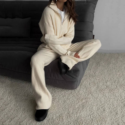 Dames Pull en tricot élégant et confortable avec demi-fermeture éclair Chic und Stil