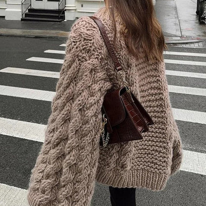 Pull en tricot épais pour femmes avec des manches surdimensionnées Chic und Stil