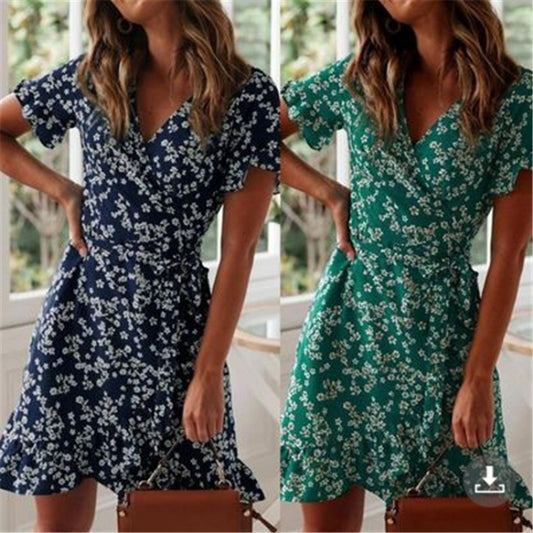 Robe portefeuille florale Chic und Stil pour femmes