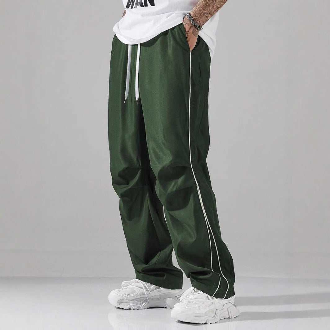 Men's sports pants with elastic waistband and contrasting stripes Chic and Style