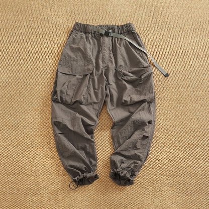 Women’s cargo pants with elastic waist and multifunctional pockets Chic and Style