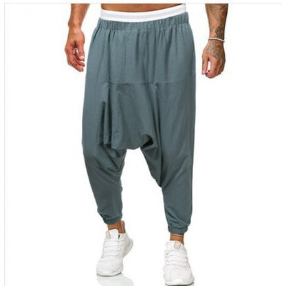 Comfortable harem pants for men with elastic waistband and side pockets Chic and Style