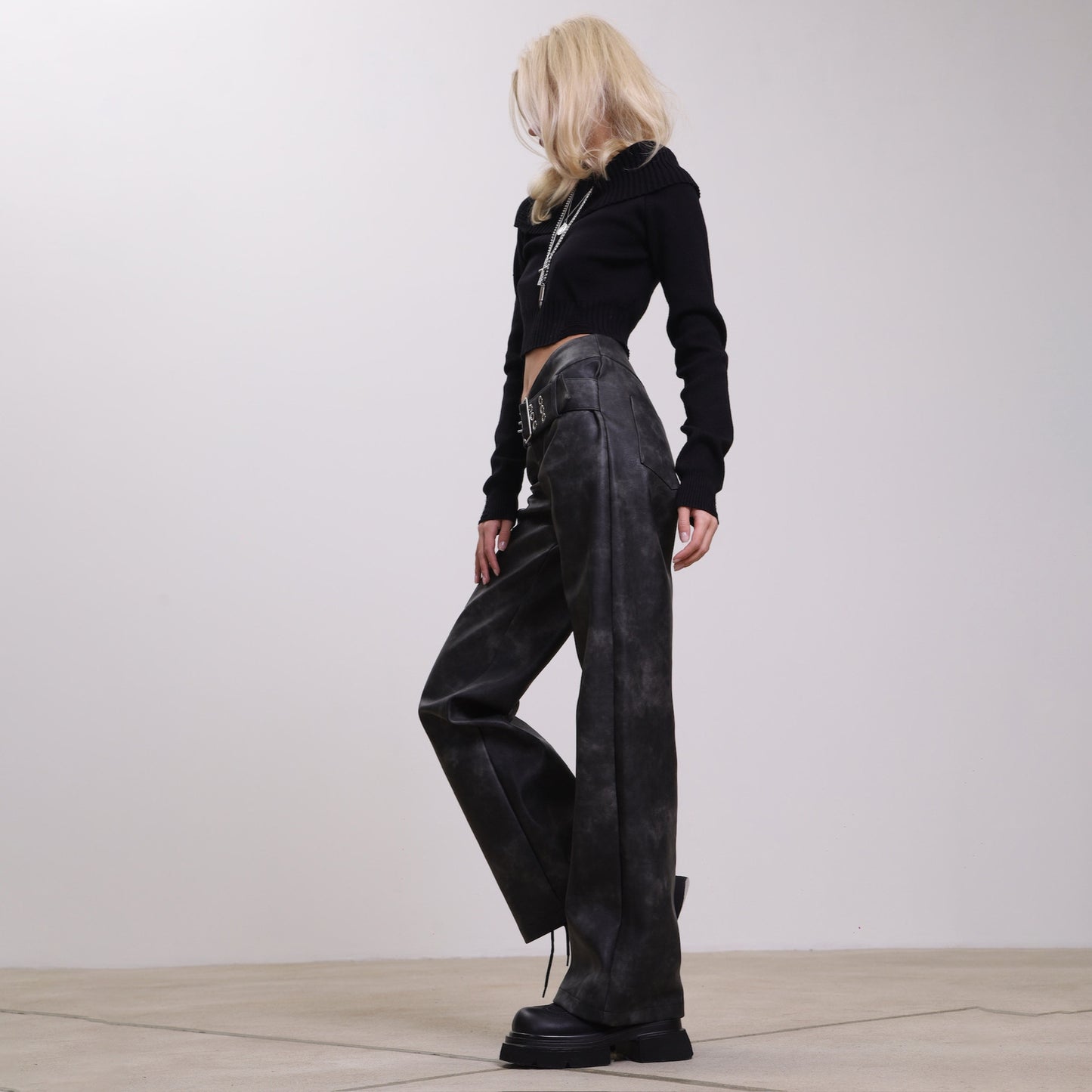 Modern high-waisted faux leather pants for women with adjustable belt Chic and Style