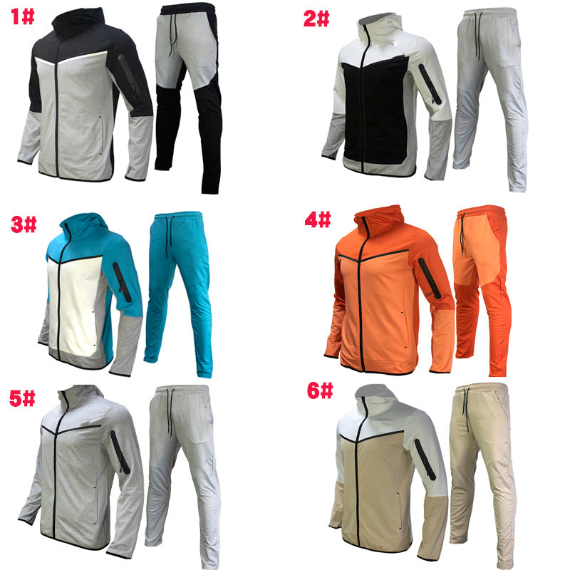 Sporty hoodie set for men with breathable properties and modern contrast details Chic and Style