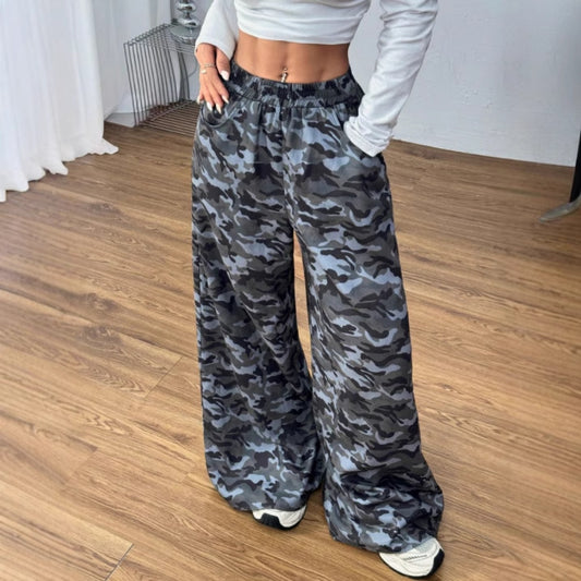 Pantalon camouflage ample pour femmes en matériau respirant Chic und Stil