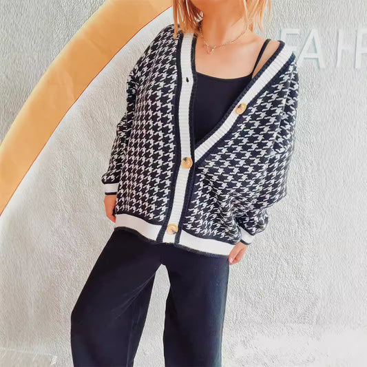 Dames cardigan oversize dans le classique motif pied-de-coq Chic und Stil