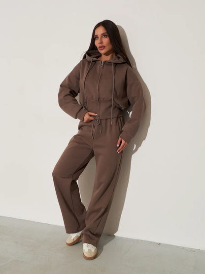 Trendy cropped hoodie set for women and wide-leg pants Chic und Stil