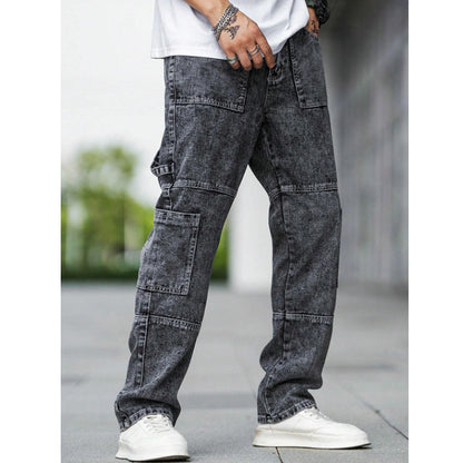 Men's cargo pants with modern pockets and relaxed fit Chic and Style