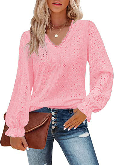 Chemisier femme avec coupe romantique et broderie détaillée Chic und Stil