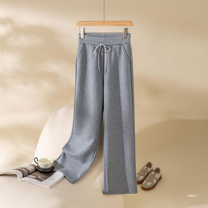 Pantalon de sport ample pour femmes avec taille élastique et cordon de serrage réglable Chic & Stil