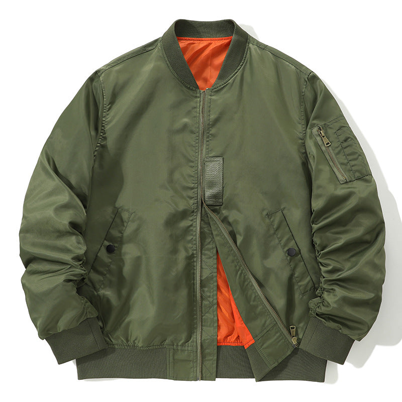 Functional bomber jacket for men with practical pockets and durable material Chic and Style