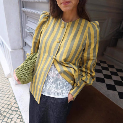 Blouse à manches longues pour femmes avec un design rayé et des manches bouffantes élégantes Chic und Stil