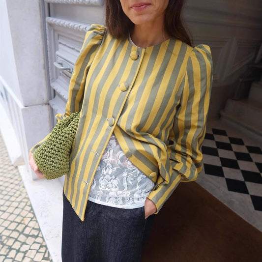 Blouse à manches longues pour femmes avec un design rayé et des manches bouffantes élégantes Chic und Stil
